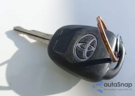 2013 Toyota Camry Se from USA, damaged, VIN 4T1BF1FK2DU649721